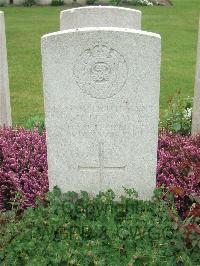 Bethune Town Cemetery - Ellis, Shirley Duncan